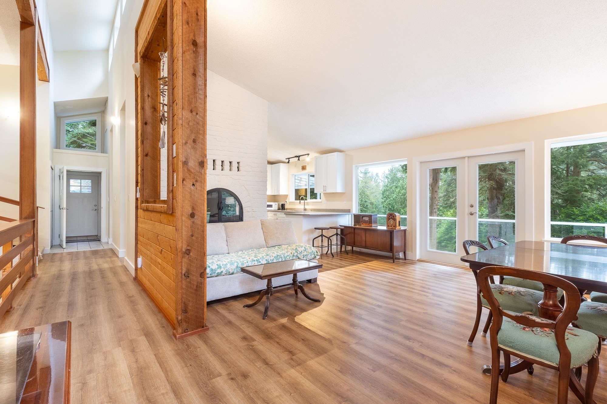 House for sale in Gibsons, Sunshine Coast, 914 Gower Point Road, 263103348 | Realtylink.org