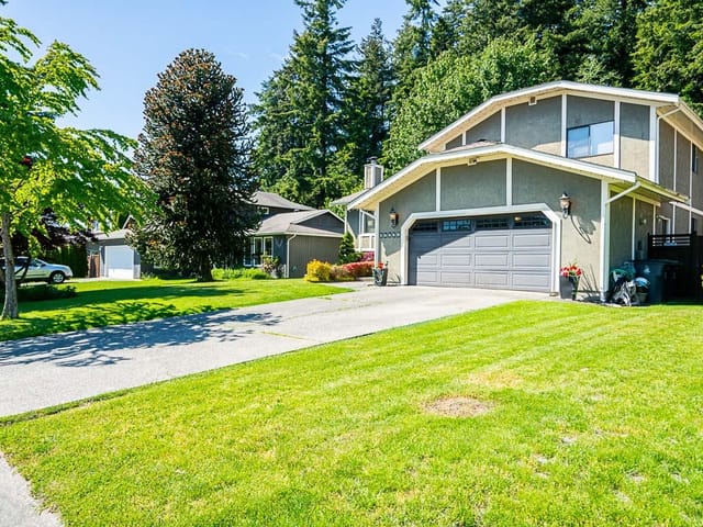 House for sale in Surrey, South Surrey White Rock, 14449 19a Avenue, 263103432 | Realtylink.org