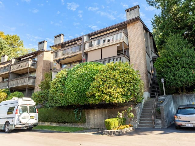 Apartment for sale in North Vancouver, North Vancouver, 1039 Old Lillooet Road, 263103449 | Realtylink.org