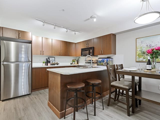 Apartment for sale in Chilliwack, Chilliwack, 101 45555 Yale Road, 263103453 | Realtylink.org