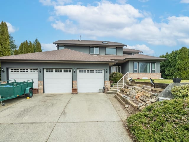 House for sale in Abbotsford, Abbotsford, 2237 Mountain Drive, 263103523 | Realtylink.org