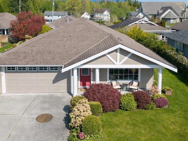 House for sale in Sechelt, Sunshine Coast, 5722 Emily Way, 263103534 | Realtylink.org