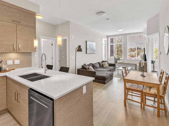 Apartment for sale in Abbotsford, Abbotsford, 408 2120 Gladwin Road, 263103632 | Realtylink.org