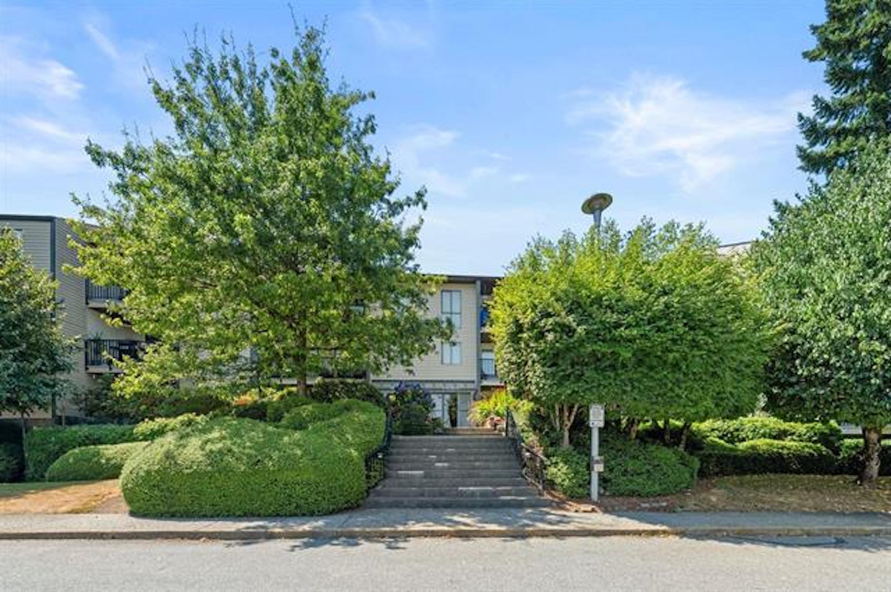 Apartment for sale in Surrey, North Surrey, 113 9952 149 Street, 263103637 | Realtylink.org