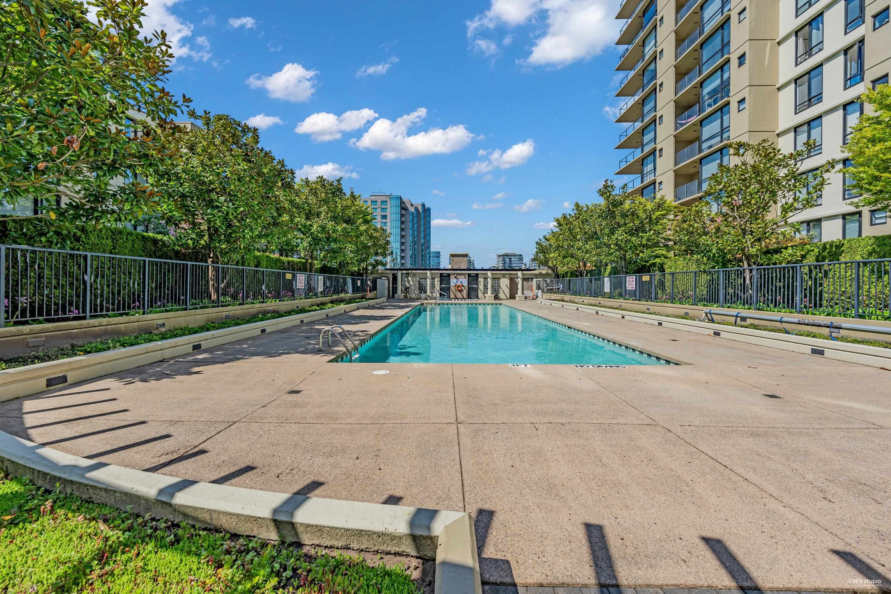 Apartment for sale in Richmond, Richmond, 510 7831 Westminster Highway, 263103695 | Realtylink.org