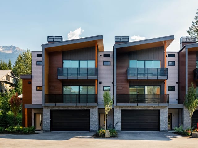 Townhouse for sale in Whistler, Whistler, 16 2077 Garibaldi Way, 263103714 | Realtylink.org