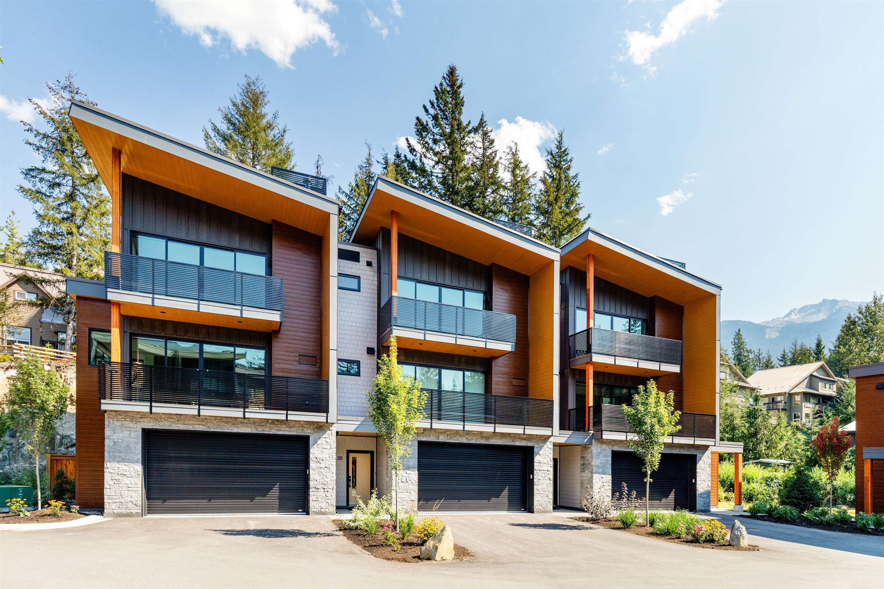 Townhouse for sale in Whistler, Whistler, 20 2077 Garibaldi Way, 263103718 | Realtylink.org