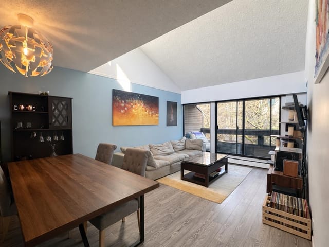 Apartment for sale in Burnaby, Burnaby North, 311 3420 Bell Avenue, 263103758 | Realtylink.org