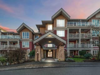 Apartment for sale in Surrey, Cloverdale, 414 6440 194 Street, 263103797 | Realtylink.org