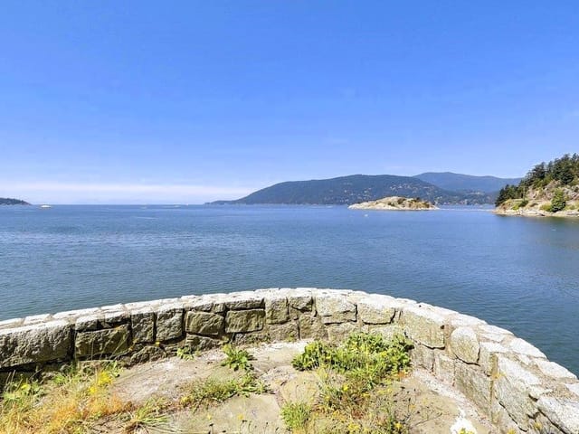 House for sale in West Vancouver, West Vancouver, 6648 Marine Drive, 263103831 | Realtylink.org