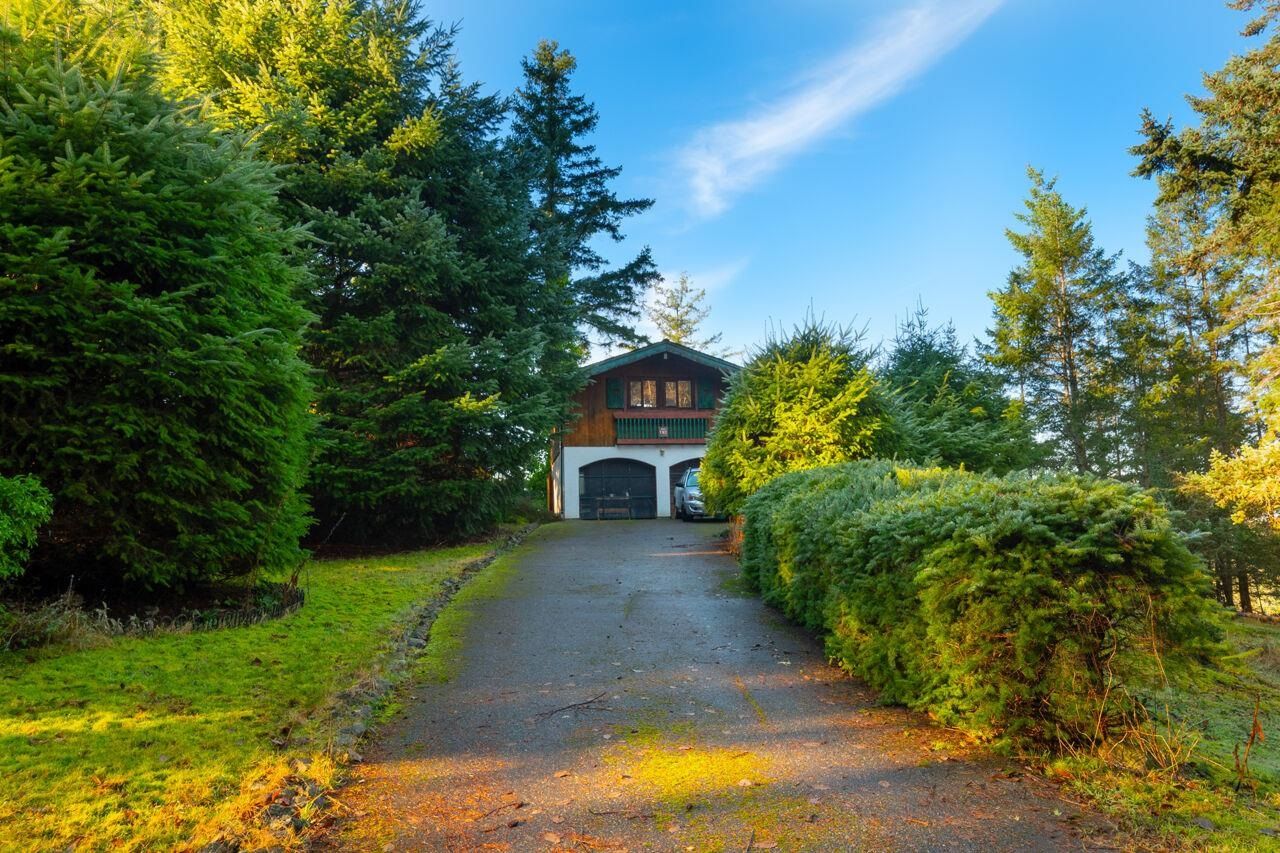 House for sale in Bowen Island, Bowen Island, 1684 Whitesails Drive, 263103924 | Realtylink.org