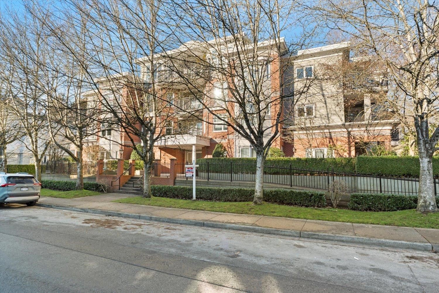 Apartment for sale in Port Coquitlam, Port Coquitlam, 207 2253 Welcher Avenue, 263104009 | Realtylink.org