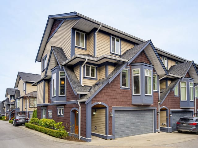 Townhouse for sale in Surrey, South Surrey White Rock, 10 15977 26 Avenue, 263104010 | Realtylink.org