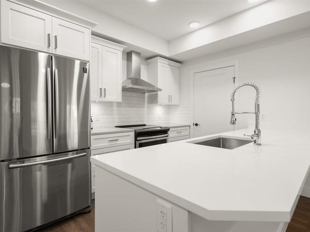 Apartment for sale in Abbotsford, Abbotsford, 101 33568 George Ferguson Way, 263104012 | Realtylink.org