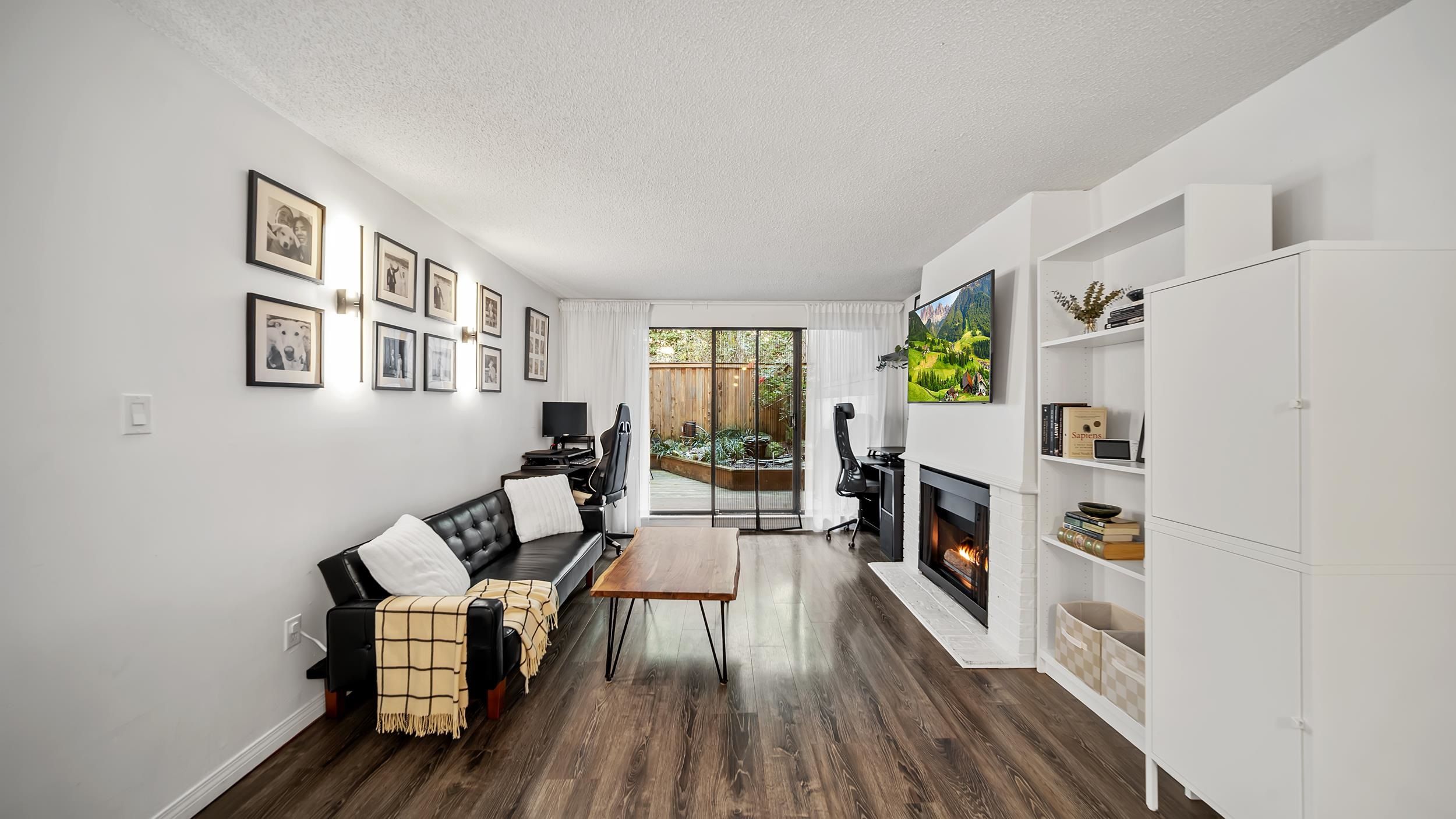 Apartment for sale in Burnaby, Burnaby North, 214 5340 Hastings Street, 263104027 | Realtylink.org