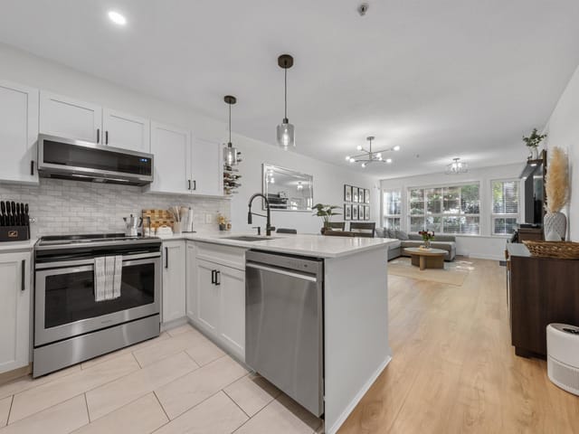 Apartment for sale in Pitt Meadows, Pitt Meadows, 113 19677 Meadow Gardens Way, 263104054 | Realtylink.org