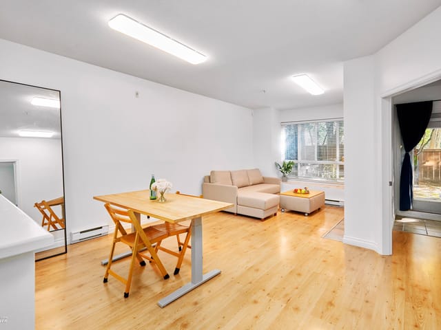 Apartment for sale in Burnaby, Burnaby South, 111 6833 Village Green, 263104088 | Realtylink.org