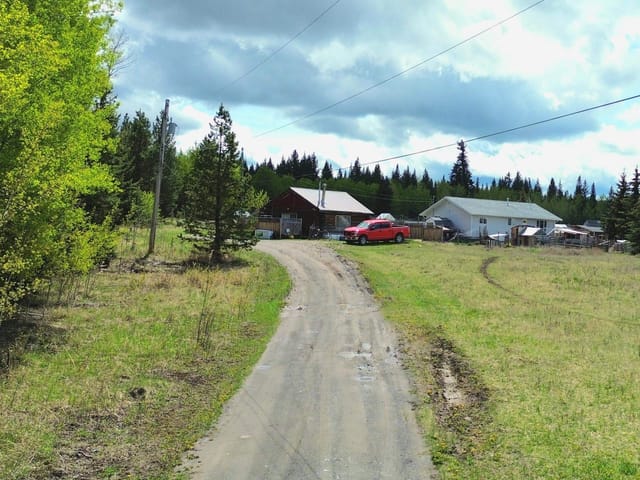 House for sale in Horse Lake, 100 Mile House, 6210 Robin Road, 263104091 | Realtylink.org