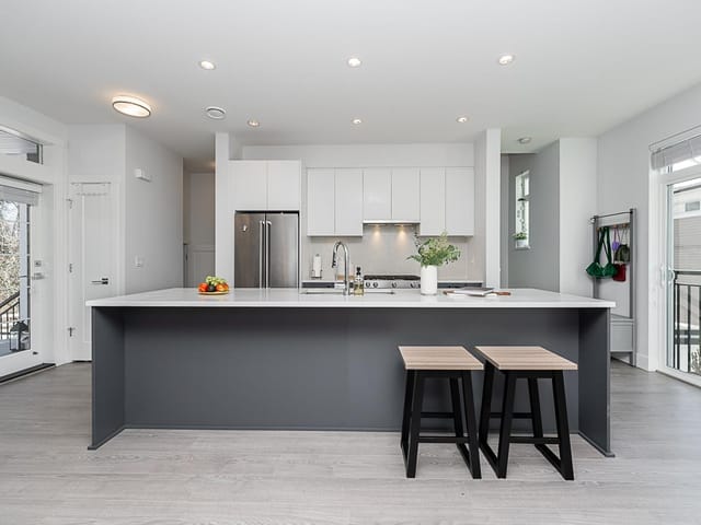 Townhouse for sale in Surrey, South Surrey White Rock, 47 2070 Oak Meadows Drive, 263104170 | Realtylink.org