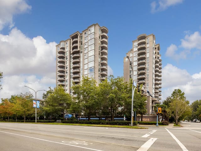 Apartment for sale in Richmond, Richmond, 702 8460 Granville Avenue, 263104178 | Realtylink.org