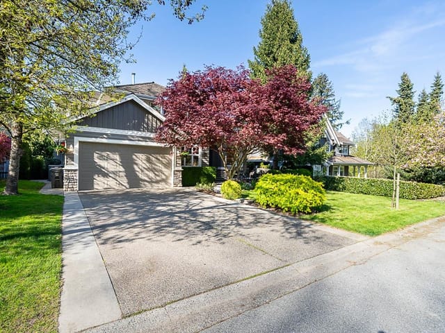 House for sale in Surrey, South Surrey White Rock, 15585 37 Avenue, 263104239 | Realtylink.org
