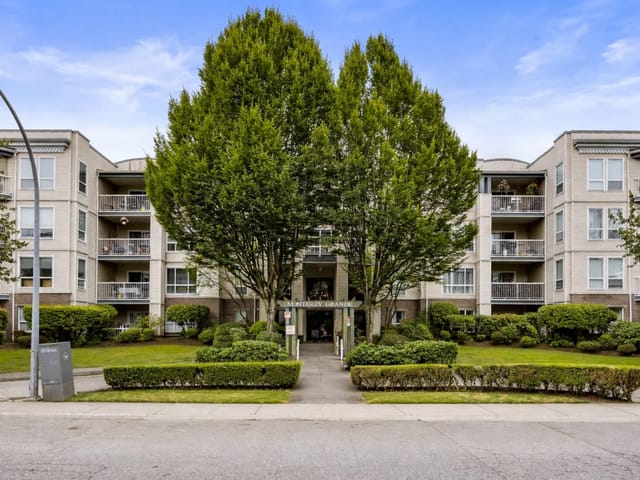 Apartment for sale in Langley, Langley, 403 20200 54a Avenue, 263104247 | Realtylink.org