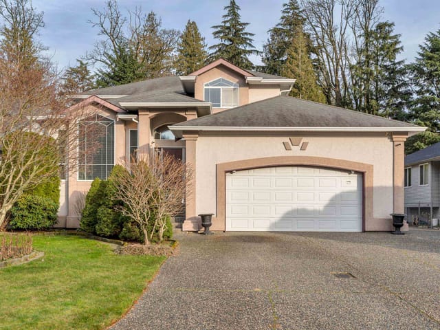 House for sale in Harrison Hot Springs, Harrison Lake, 223 Balsam Avenue, 263104258 | Realtylink.org