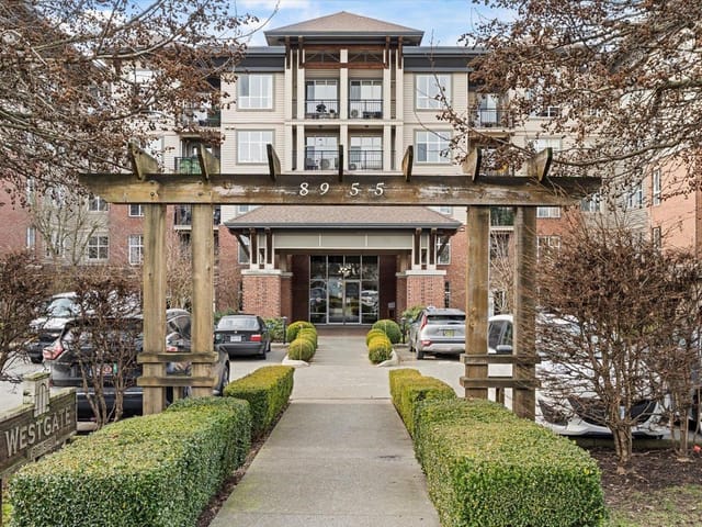 Apartment for sale in Chilliwack, Chilliwack, 207 8955 Edward Street, 263104268 | Realtylink.org