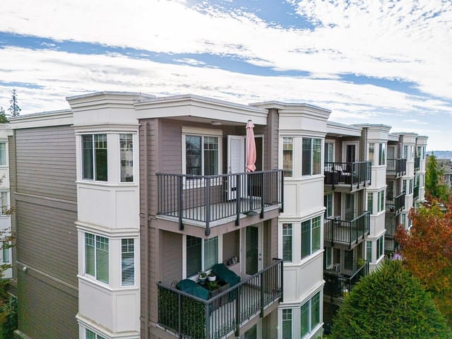 Apartment for sale in White Rock, South Surrey White Rock, PH4 15357 Roper Avenue, 263104297 | Realtylink.org