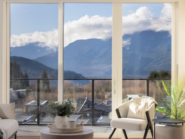 Apartment for sale in Squamish, Squamish, 307 3405 Mamquam Road, 263104306 | Realtylink.org