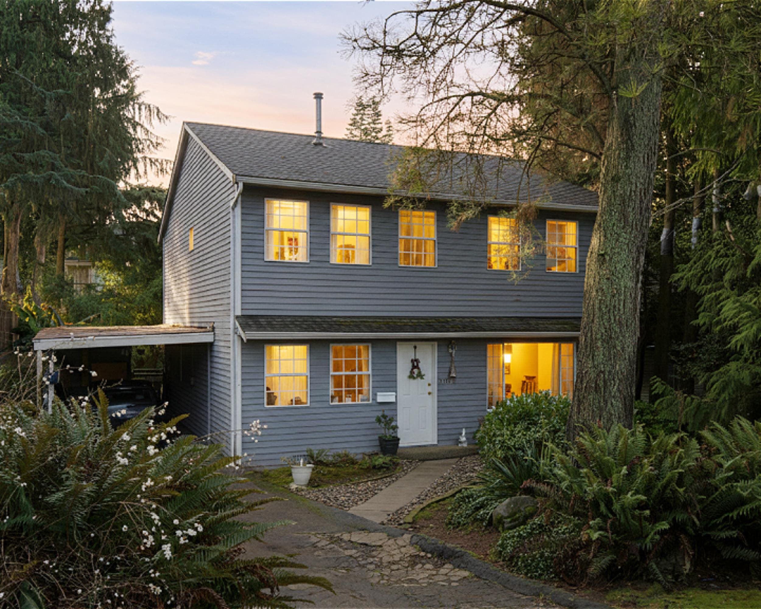 House for sale in Surrey, South Surrey White Rock, 12680 16 Avenue, 263104309 | Realtylink.org