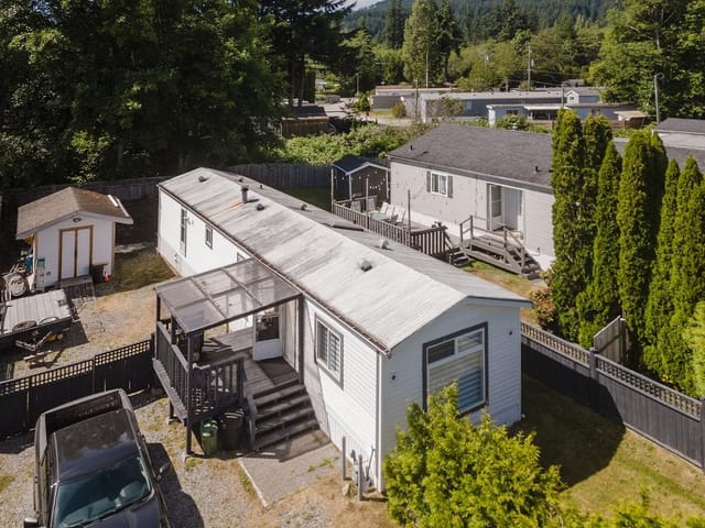 Manufactured Home for sale in Gibsons, Sunshine Coast, 69 1413 Sunshine Coast Highway, 263104343 | Realtylink.org