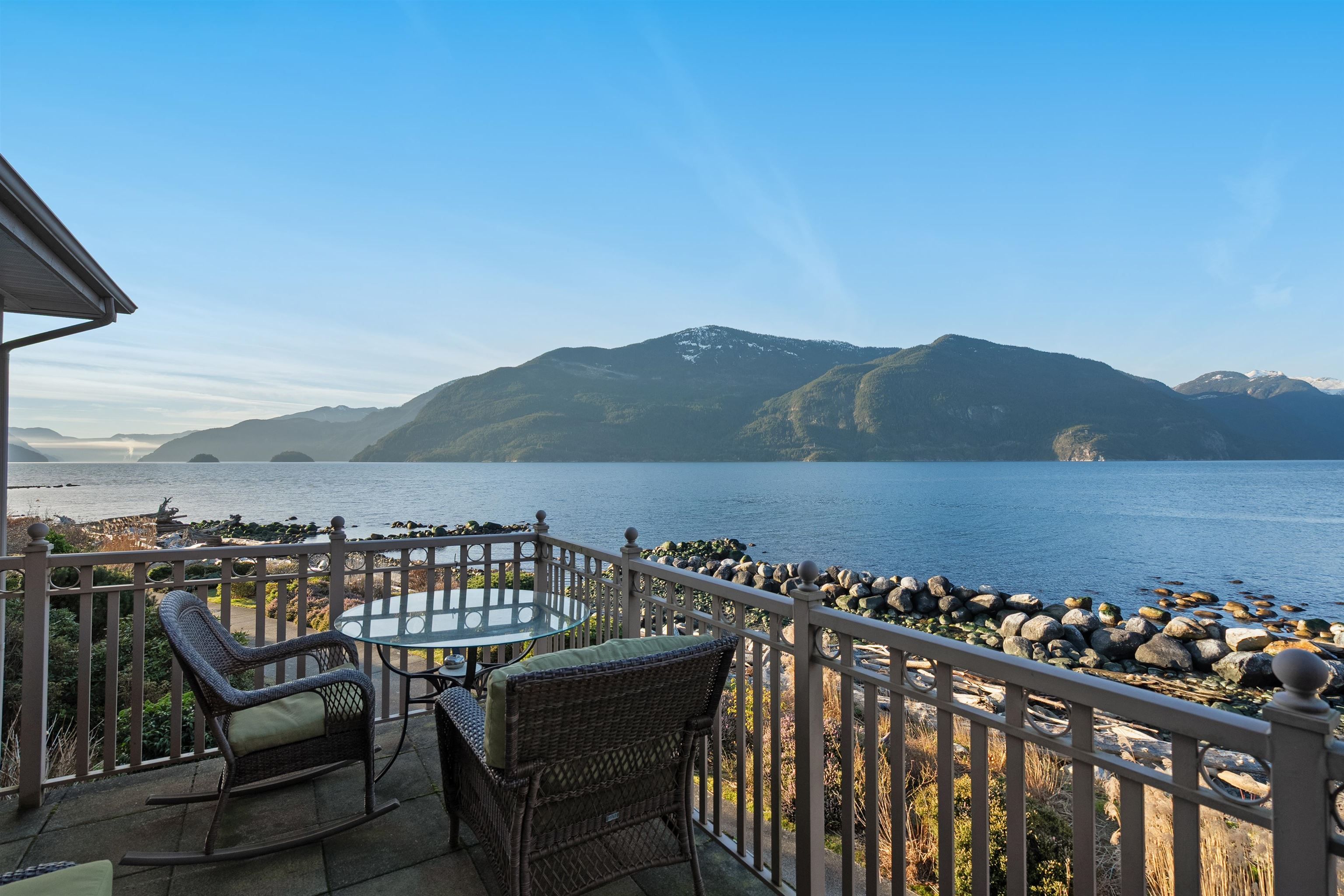 Townhouse for sale in West Vancouver, West Vancouver, 7 Beach Drive, 263104347 | Realtylink.org