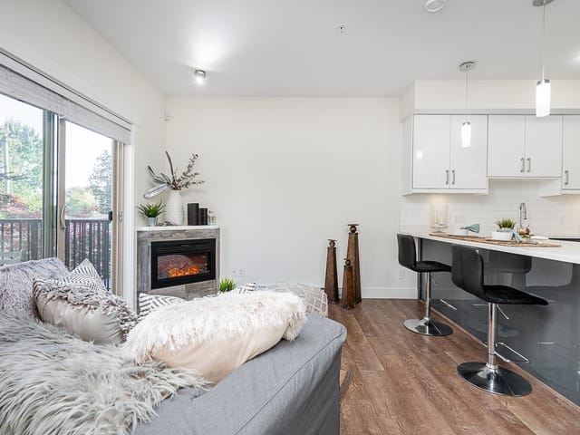 Apartment for sale in Burnaby, Burnaby North, 12 4033 Dominion Street, 263104356 | Realtylink.org