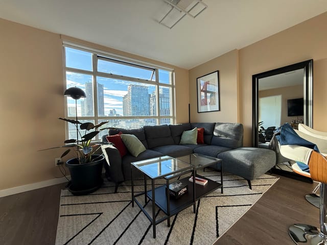 Apartment for sale in Vancouver, Vancouver West, 1701 438 Seymour Street, 263104365 | Realtylink.org