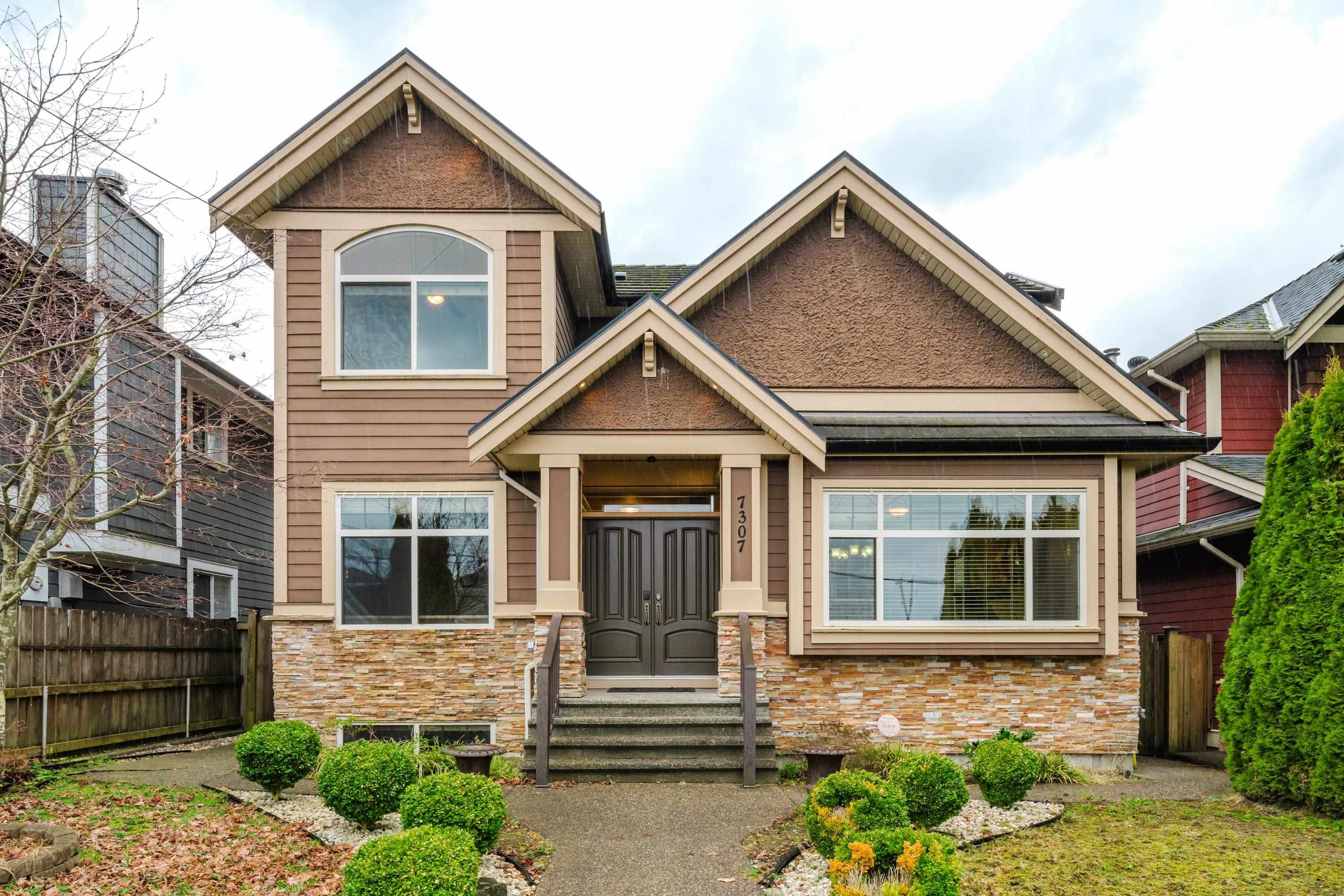 House for sale in Burnaby, Burnaby East, 7307 2nd Street, 263104379 | Realtylink.org