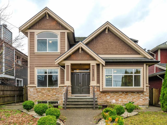 House for sale in Burnaby, Burnaby East, 7307 2nd Street, 263104379 | Realtylink.org