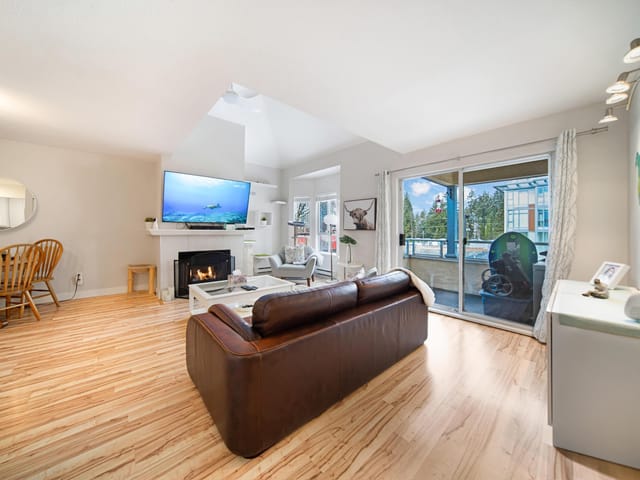 Apartment for sale in Coquitlam, Coquitlam, 305 1175 Heffley Crescent, 263104456 | Realtylink.org