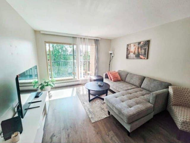 Apartment for sale in Surrey, North Surrey, 206 10438 148 Street, 263104520 | Realtylink.org
