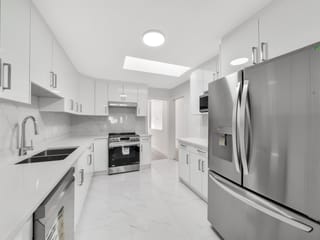 1/2 Duplex for sale in Burnaby, Burnaby North, 5811 Sprott Street, 263104527 | Realtylink.org