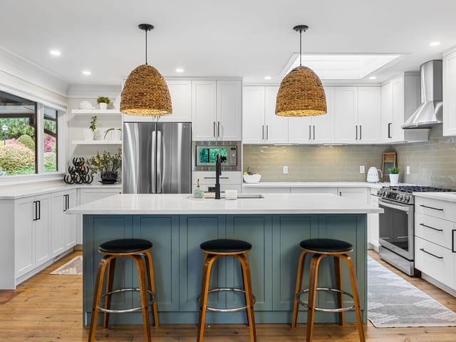 Townhouse for sale in White Rock, South Surrey White Rock, 14015 Marine Drive, 263104573 | Realtylink.org