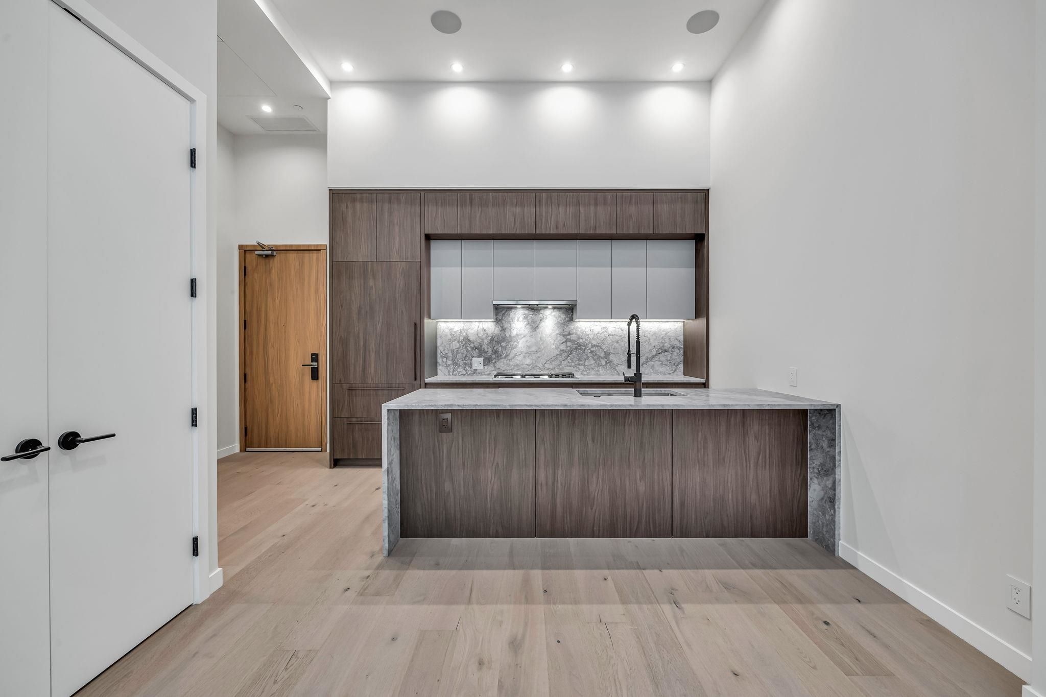 Apartment for sale in Burnaby, Burnaby North, 5105 2186 Gilmore Avenue, 263104602 | Realtylink.org