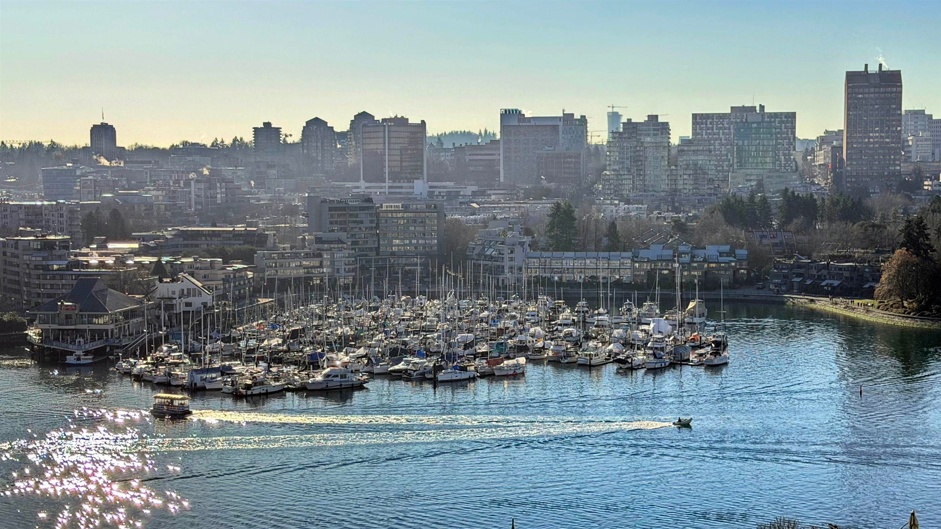 Apartment for sale in Vancouver, Vancouver West, 1705 1228 Marinaside Crescent, 263104657 | Realtylink.org