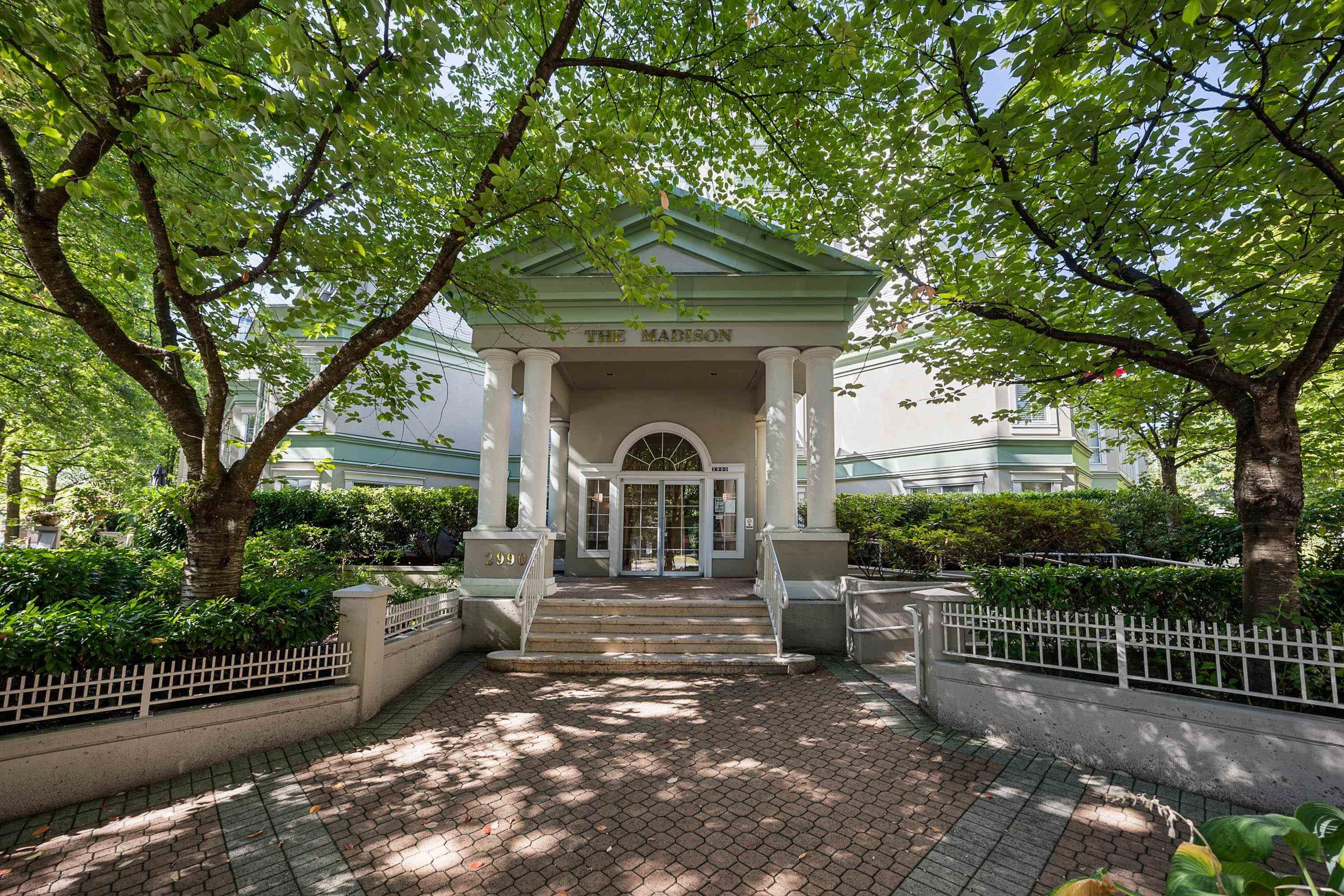 Apartment for sale in Coquitlam, Coquitlam, 206 2990 Princess Crescent, 263104667 | Realtylink.org