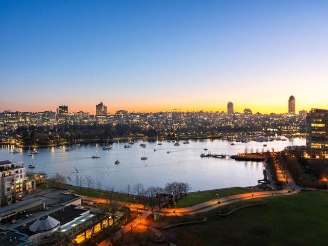 Apartment for sale in Vancouver, Vancouver West, 19A 199 Drake Street, 263104687 | Realtylink.org