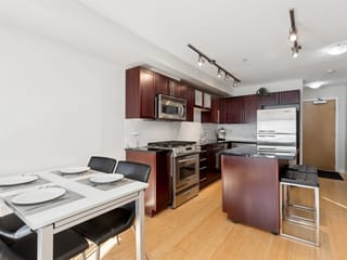 Apartment for sale in North Vancouver, North Vancouver, 311 122 E 3rd Street, 263104761 | Realtylink.org