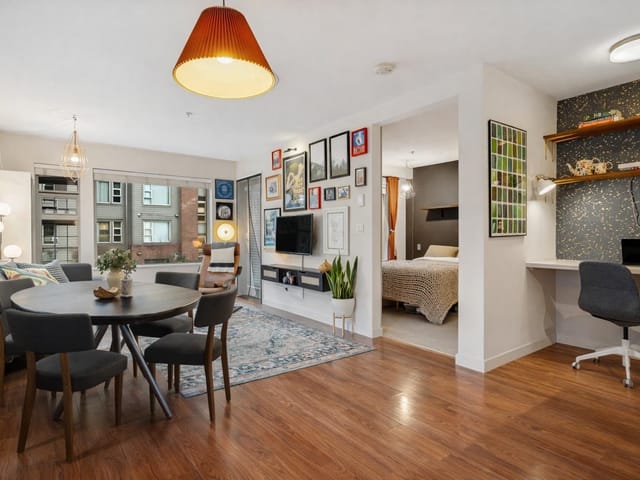 Apartment for sale in North Vancouver, North Vancouver, 310 1673 Lloyd Avenue, 263104782 | Realtylink.org