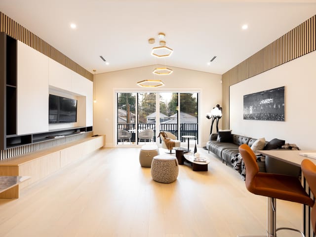 1/2 Duplex for sale in Burnaby, Burnaby East, 8055 18th Avenue, 263104824 | Realtylink.org