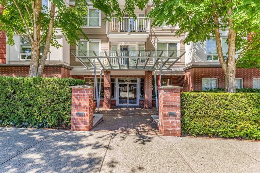 Apartment for sale in Maple Ridge, Maple Ridge, 210 12283 224 Street, 263104930 | Realtylink.org