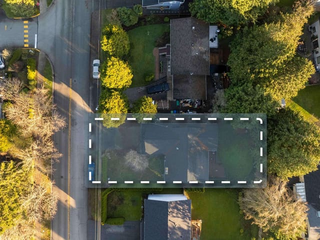 House for sale in Surrey, South Surrey White Rock, 15930 20 Avenue, 263104970 | Realtylink.org